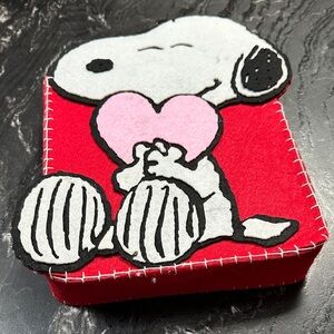 Pottery Barn Kids Snoopy Valentine Mailbox